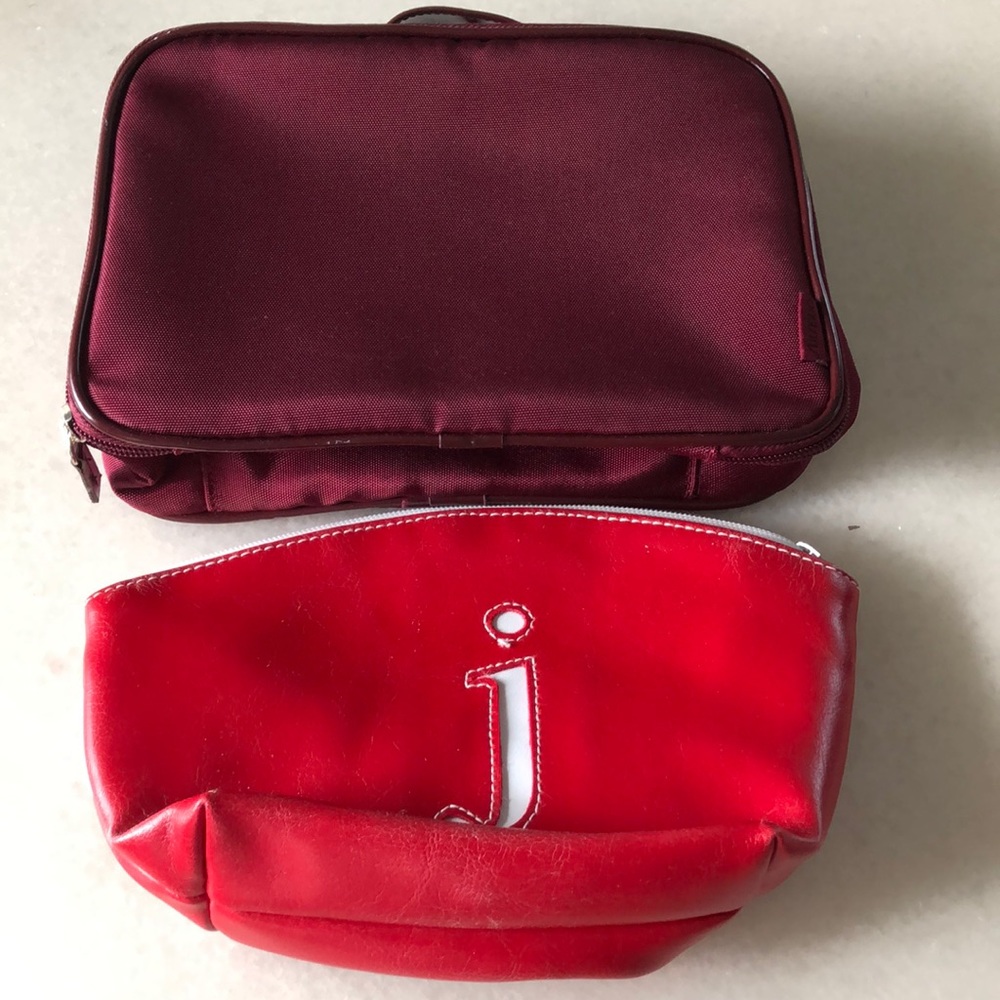 Women cosmetics carry bags